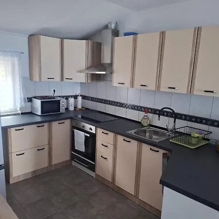 Sunset דירה לובראן